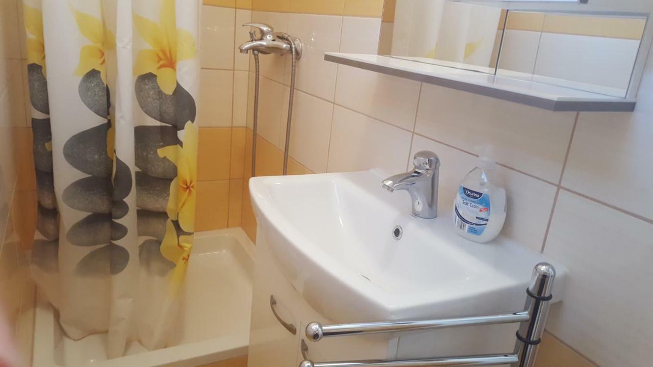 ראב Apartmani Slavica מראה חיצוני תמונה